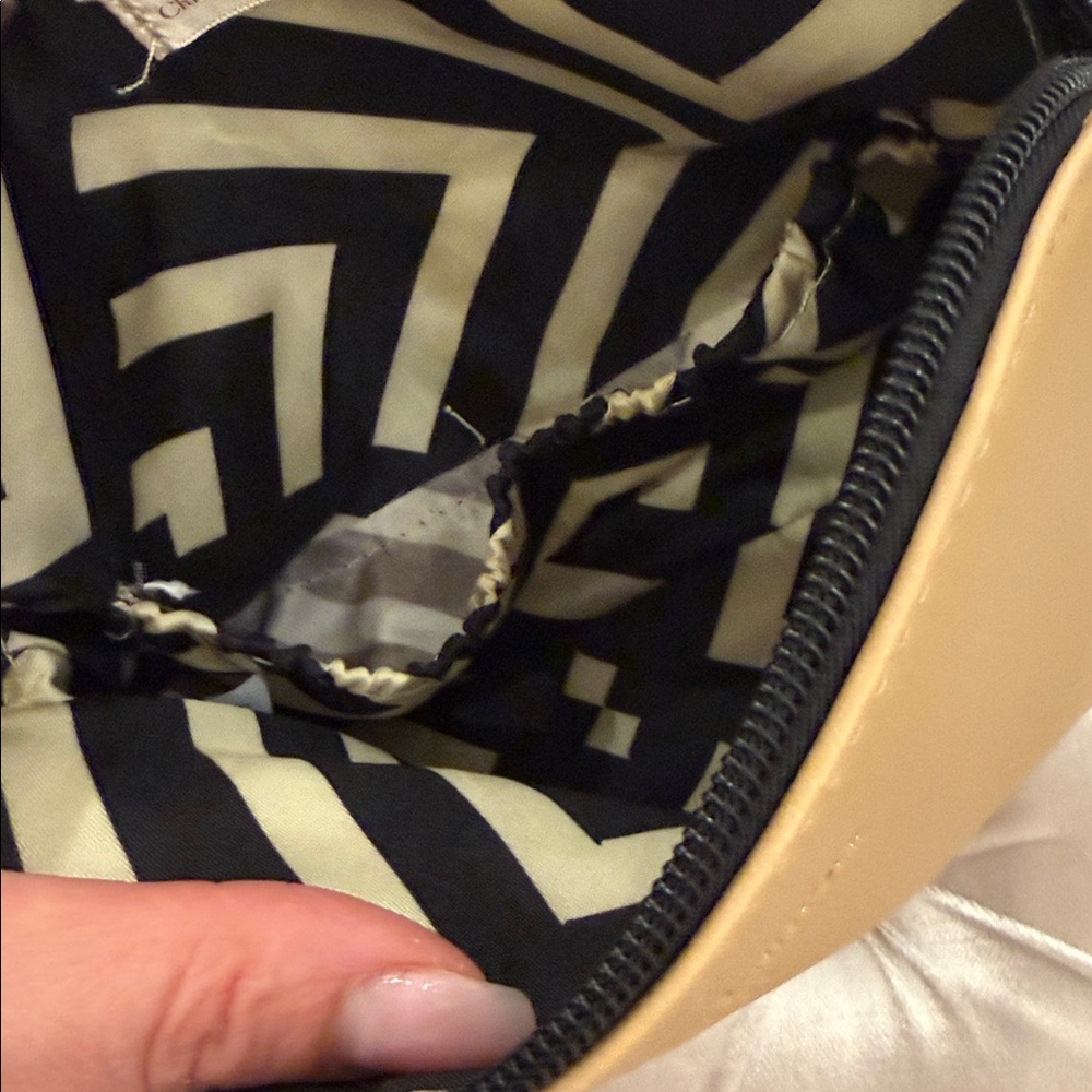 NWOT Christian Lacroix Designer Toiletry Bag - Picture 11 of 11